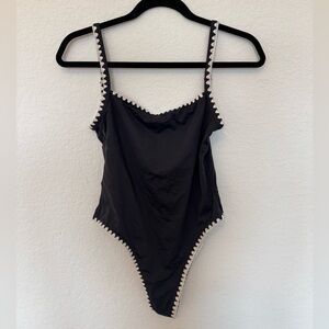 Black One-Piece Swimsuite